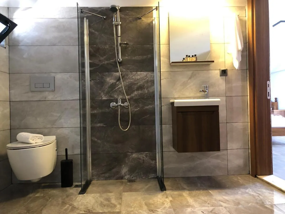 Lins House 2 0*, Fethiye Törökország